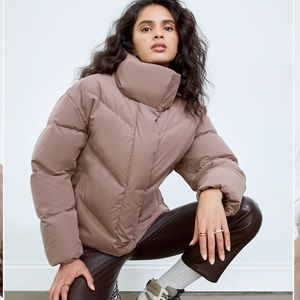 Aritzia - Wilfred Cloud Puff Jacket
